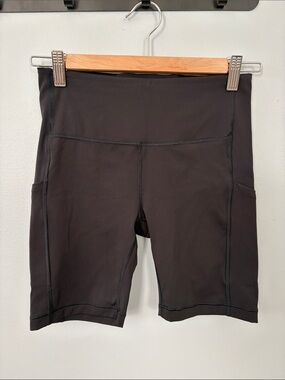 Athleta Ultimate Stash Pocket 7” High-Rise Bike Shorts